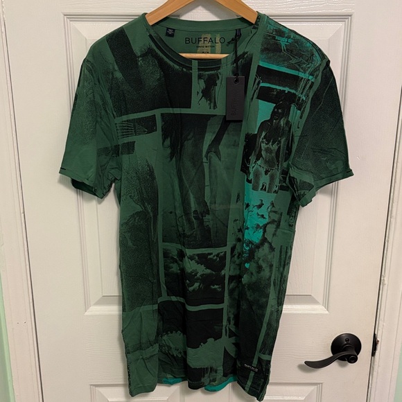 Unique graphic tee - Picture 1 of 6